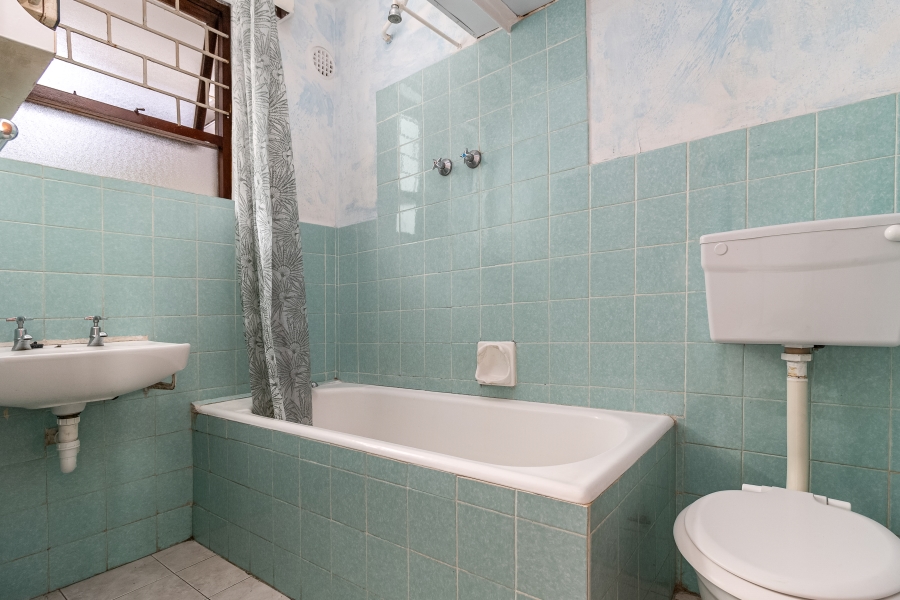 To Let 1 Bedroom Property for Rent in Green Point Western Cape
